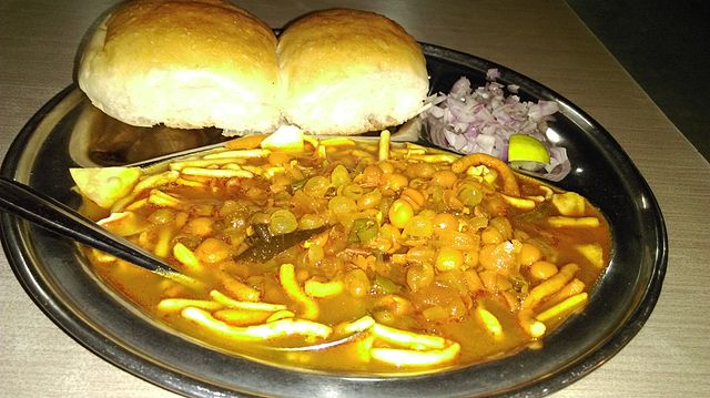 Misal pav recipe